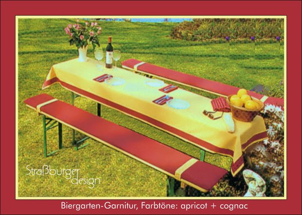 Bierbankpolster-Garnitur  -  Zwei Polster und eine Tischdecke. Farbtöne: apricot mit cognac